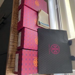 Tory Burch boxes one bag and one dust bag excellent condition